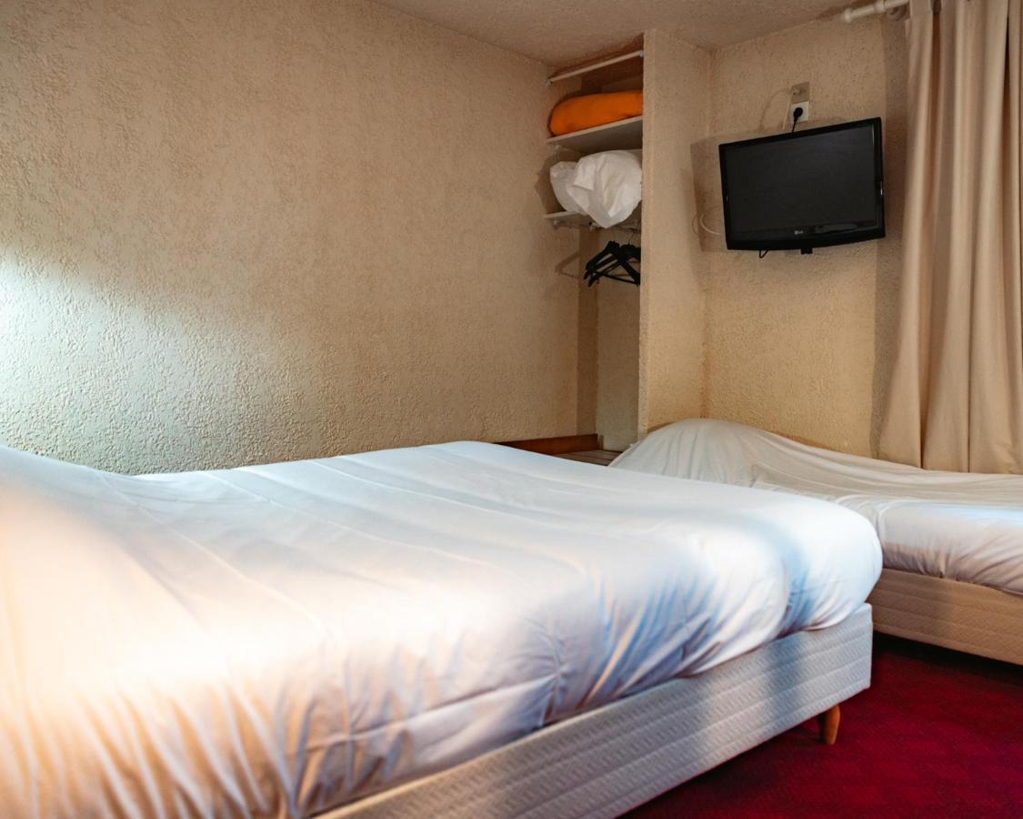 Logis Heraclee Saint-Gilles  Esterno foto