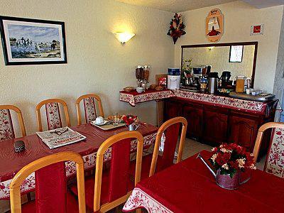 Logis Heraclee Saint-Gilles  Esterno foto